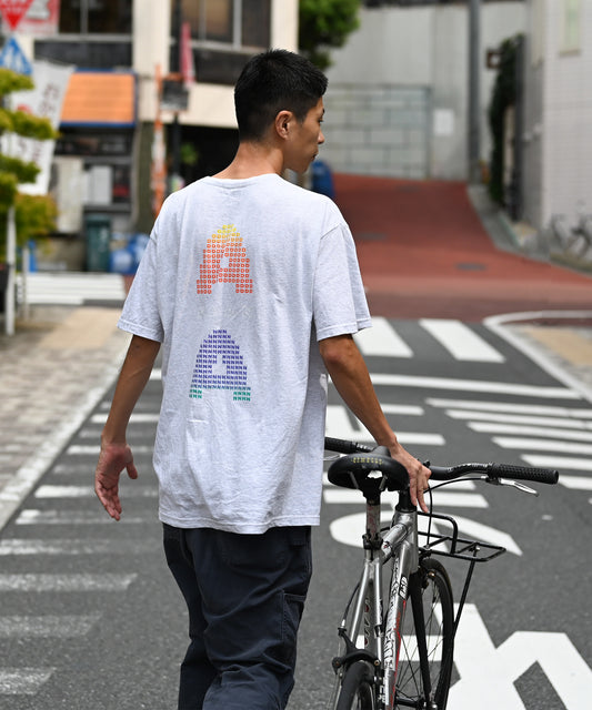 AA TEE Designed by "し"