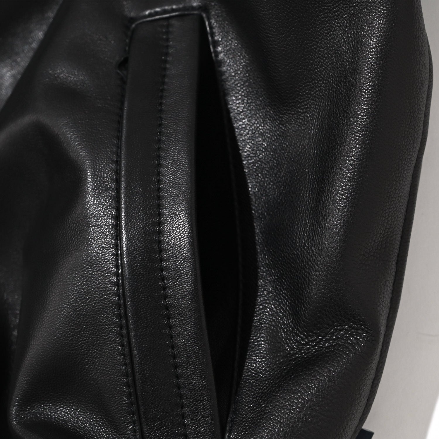 BELL STAMP WEAR CAR JAM V1 – adan